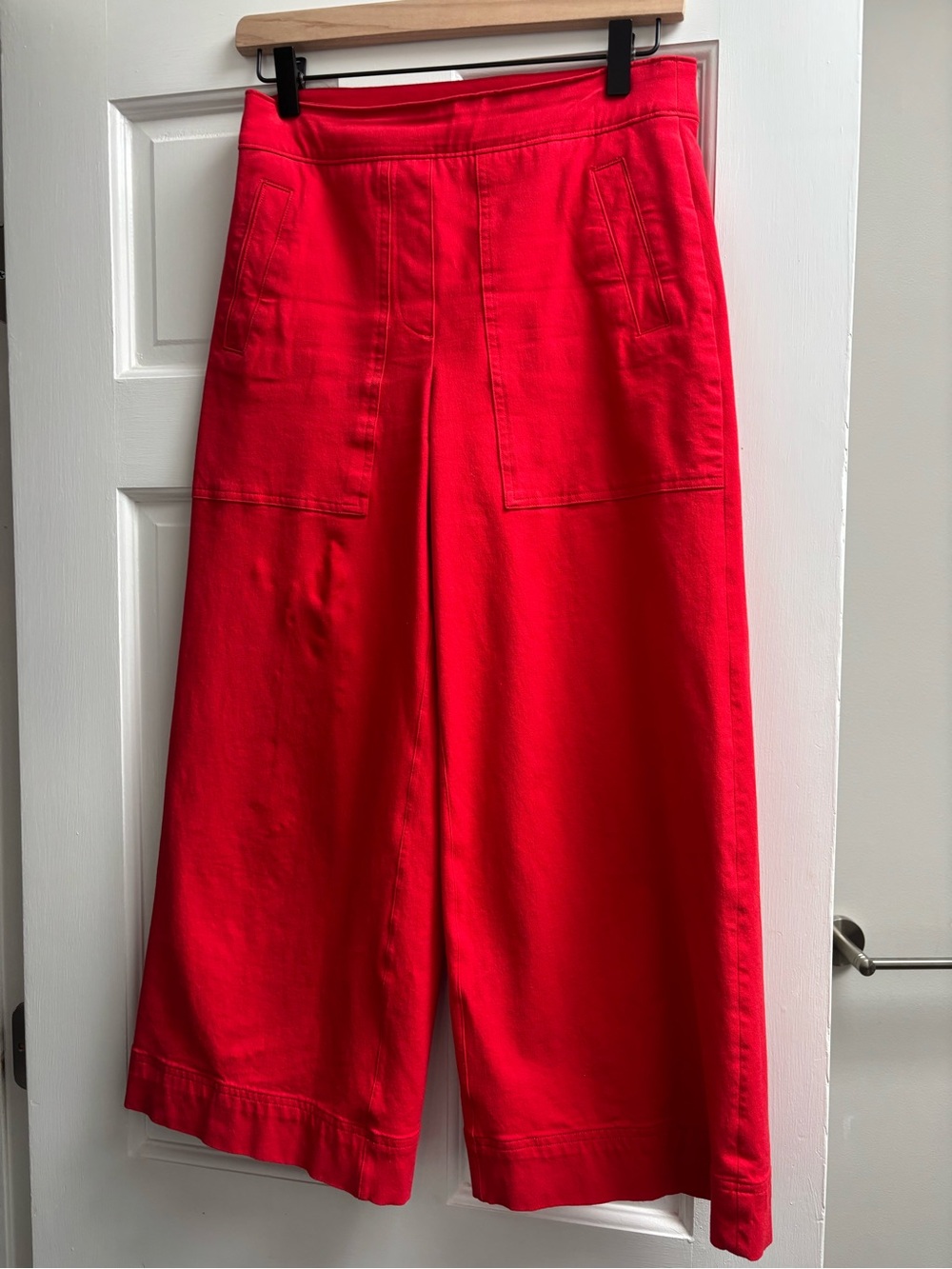 SPANX Red Cropped pants